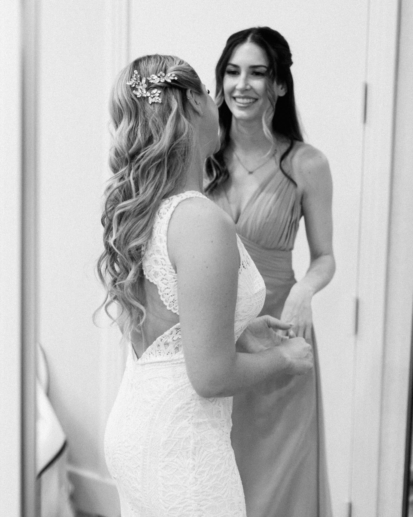 Lindsay Hoskins Celebrates Best Friend’s Birthday