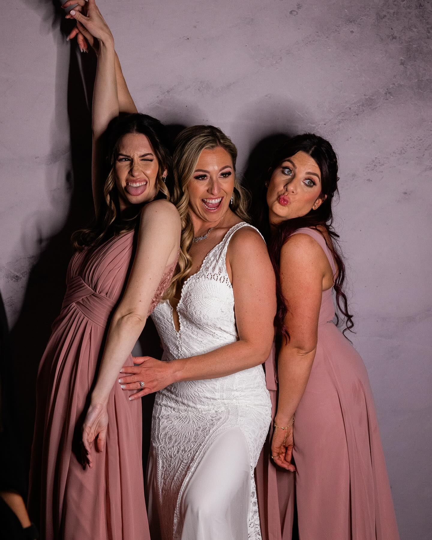 Lindsay Hoskins Celebrates Best Friend’s Birthday