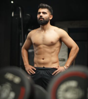 Manan Vohra Inspires With Fitness And Cricket Spirit