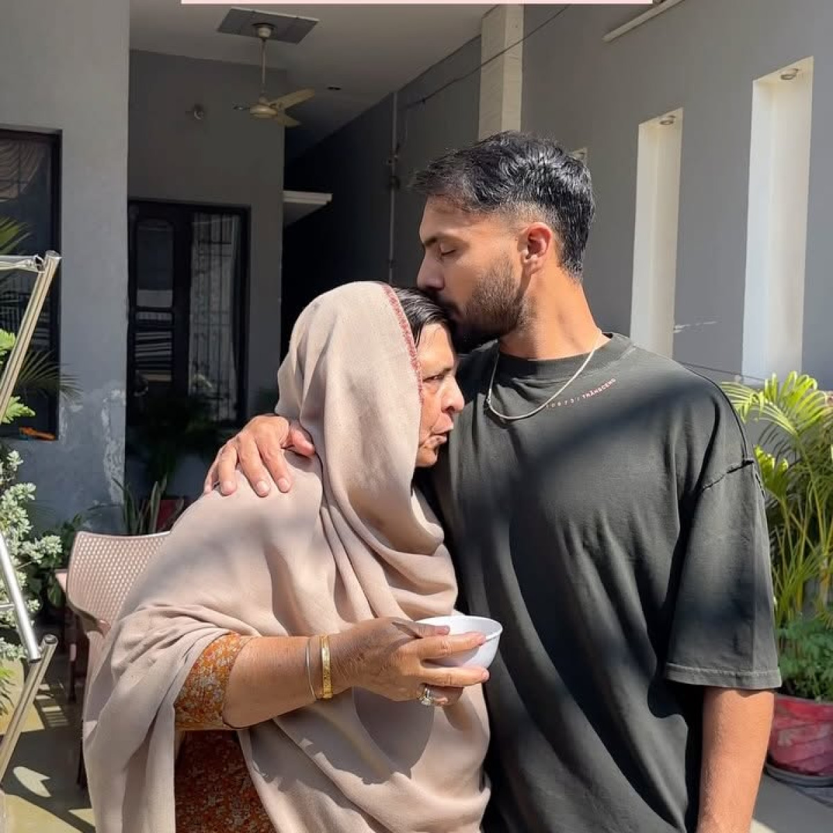 Mandeep Singh Celebrates Mothers With Heartfelt Post Mandeep Singh shares a cool, heartfelt tribute to moms on Instagram today with love, dear!