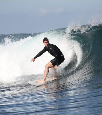 Marsh Soaks Up Sun And Surf In A Rare Off-Duty Moment, Capturing Texas Super Kings Spirit!
