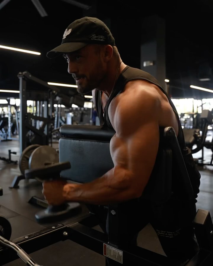 Master The Art Of 21s For A Powerful Arm Day
