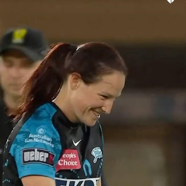 Megan Schutt Celebrated In WBBL Team Of The Decade