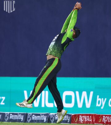 Thrilling play stuns fans at Major League Cricket – did he really hang on?