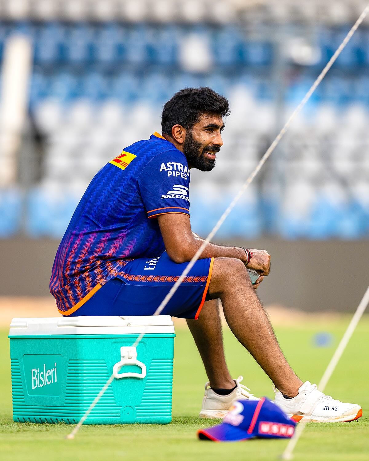 Mumbai Indians Ignite Enthusiasm With Bold Social Media Cues