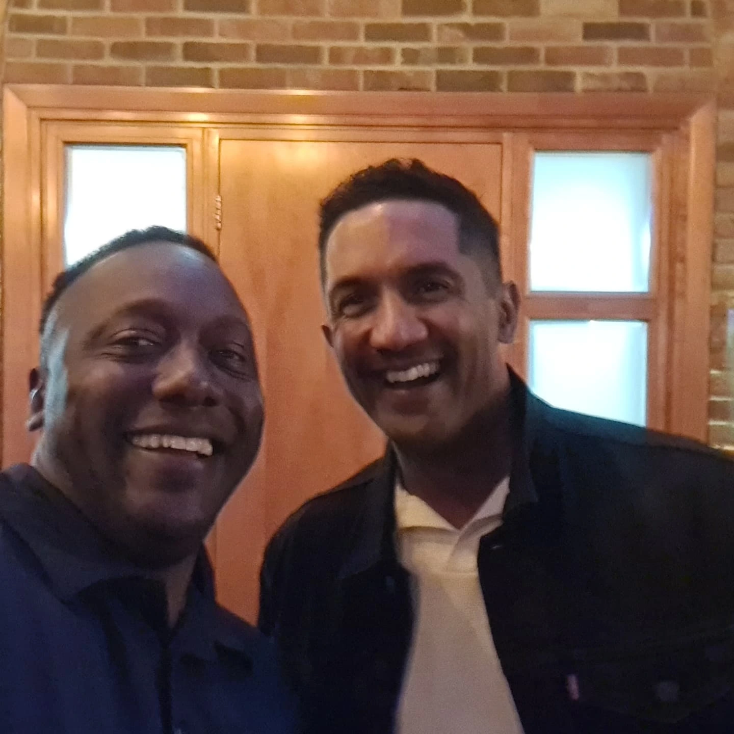Olonga Reunites With Old Friends After 22 Years