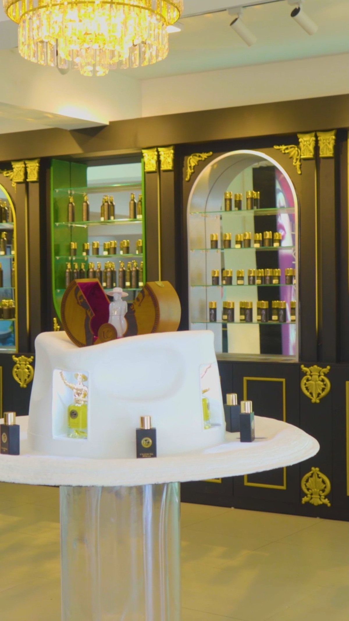 Pintanna Unveils Moratuwa Outlet With Luxe Oud Collection Discover Pintanna Moratuwa’s luxe range: Oud perfumes, cosmetics, and exquisite heritage!