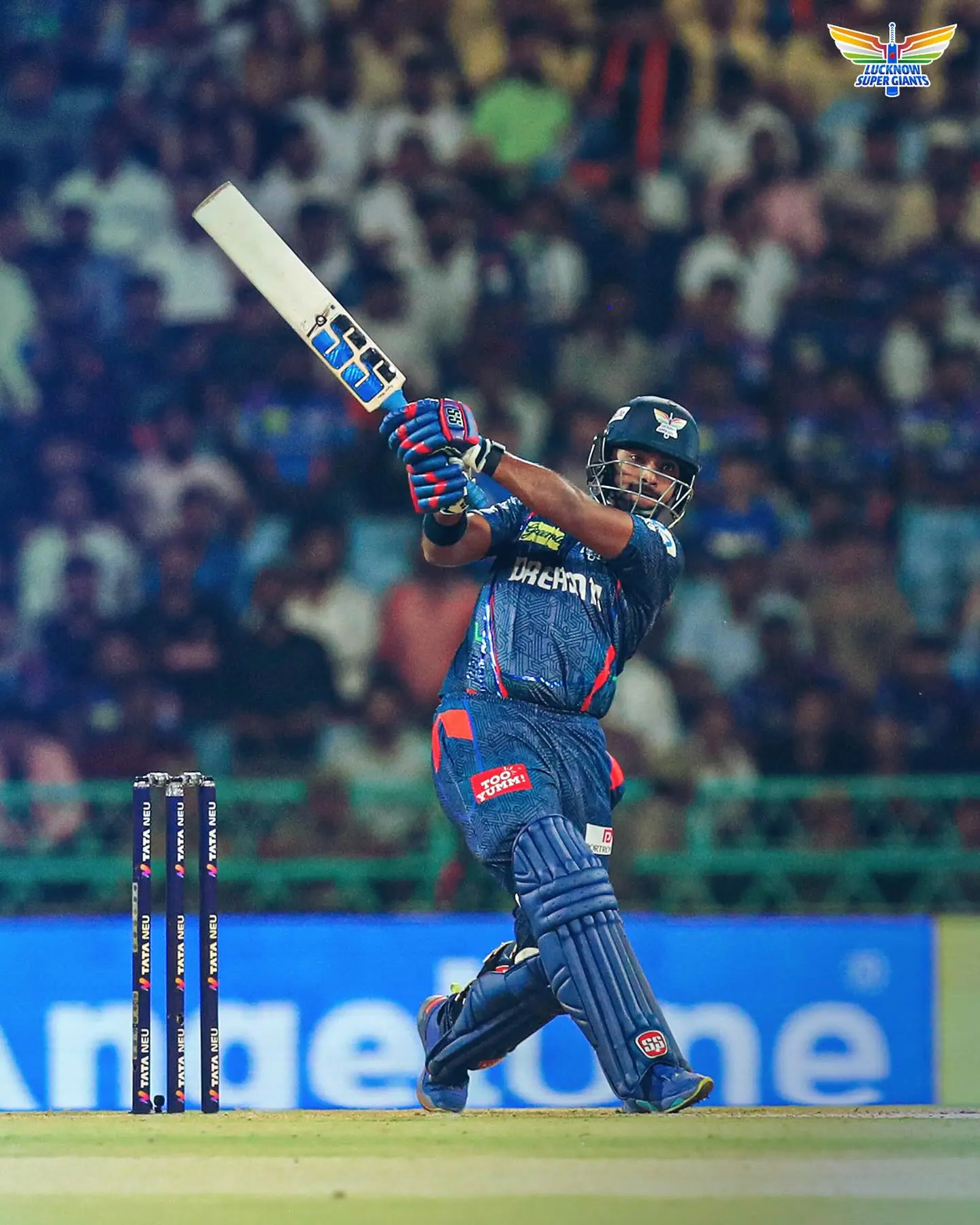 Pooran Crosses 2,000 T20 Runs Milestone Cricket beats echo as Pooran glides into history with a stunning feat during death overs!