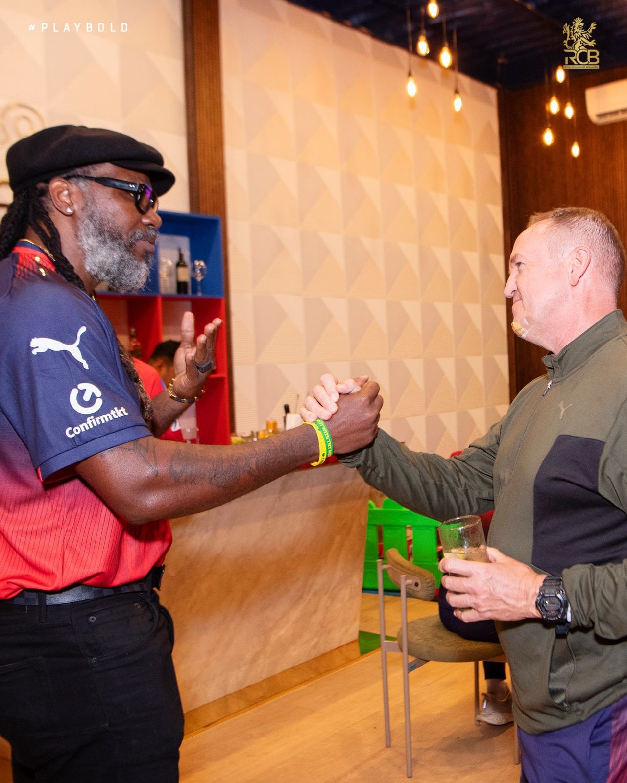 RCB’s Hall Of Famer Chris Gayle Catches Up With The Boys
