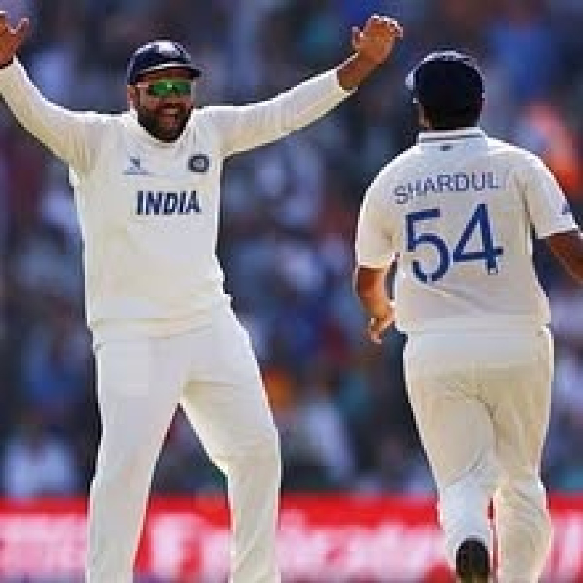 Shardul Thakur Honors Test Cricket Legends Shardul Thakur honors legends, celebrating Rohit Sharma and Virat Kohli’s test spirit!!!!!