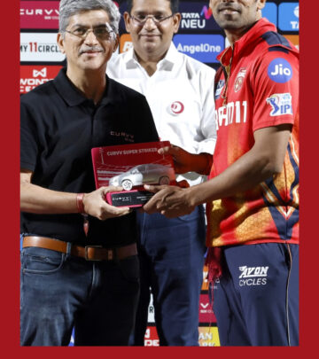 Shashank Singh Wins Curvv Super Striker Award
