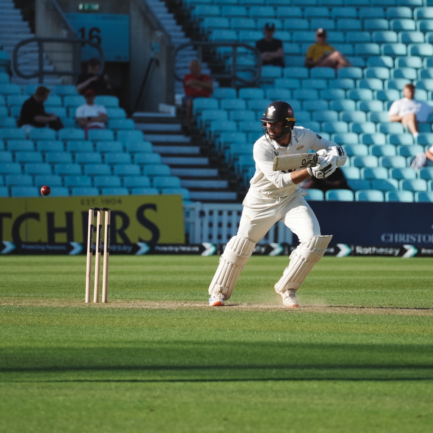 Solid Day For Surrey: 384/7 Lead At Stumps Surrey surges effectively to 384/7, offering a 129-run lead and promising momentum today.