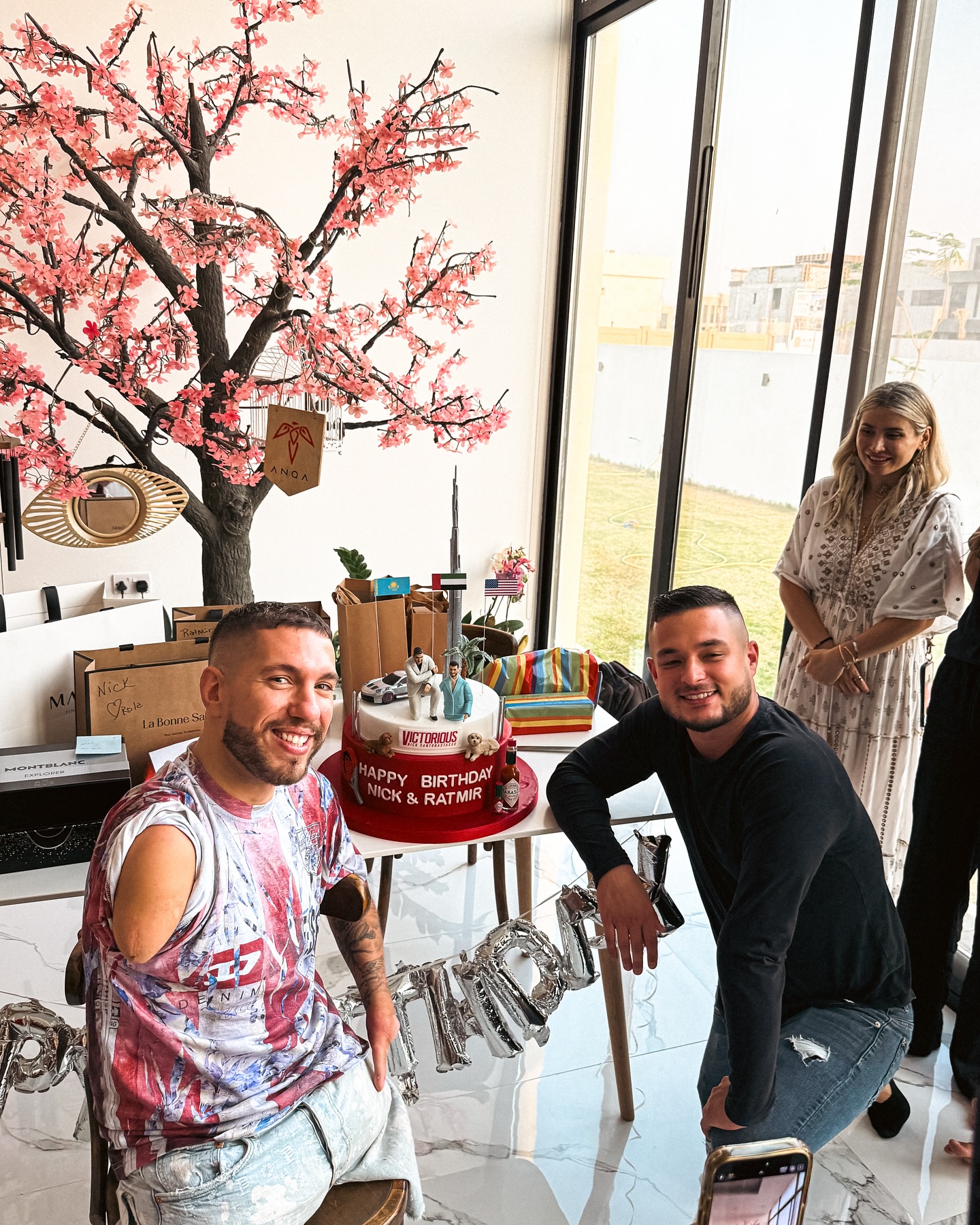 Spring Unfolds In Dubai: Vibrant Photo Dump