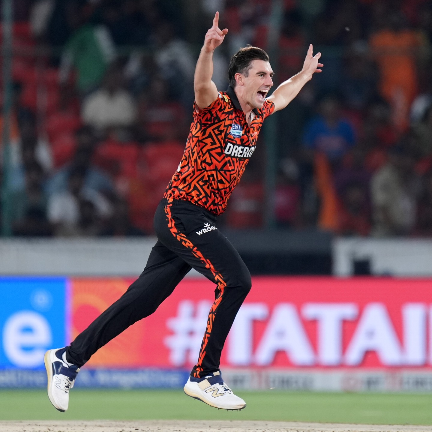 SRH Captain’s Twin Wickets Ignite Perfect Start Dynamic performance: SRH captain wraps his side with early wickets and sets a match tone.!