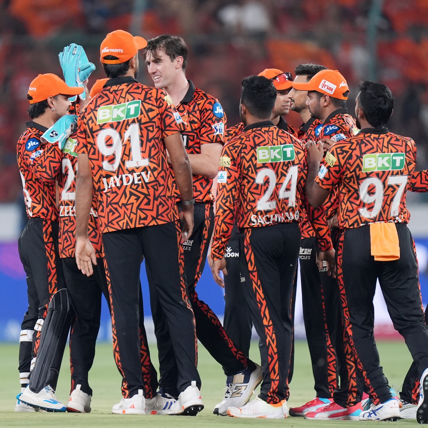SRH Captain's Twin Wickets Ignite Perfect Start