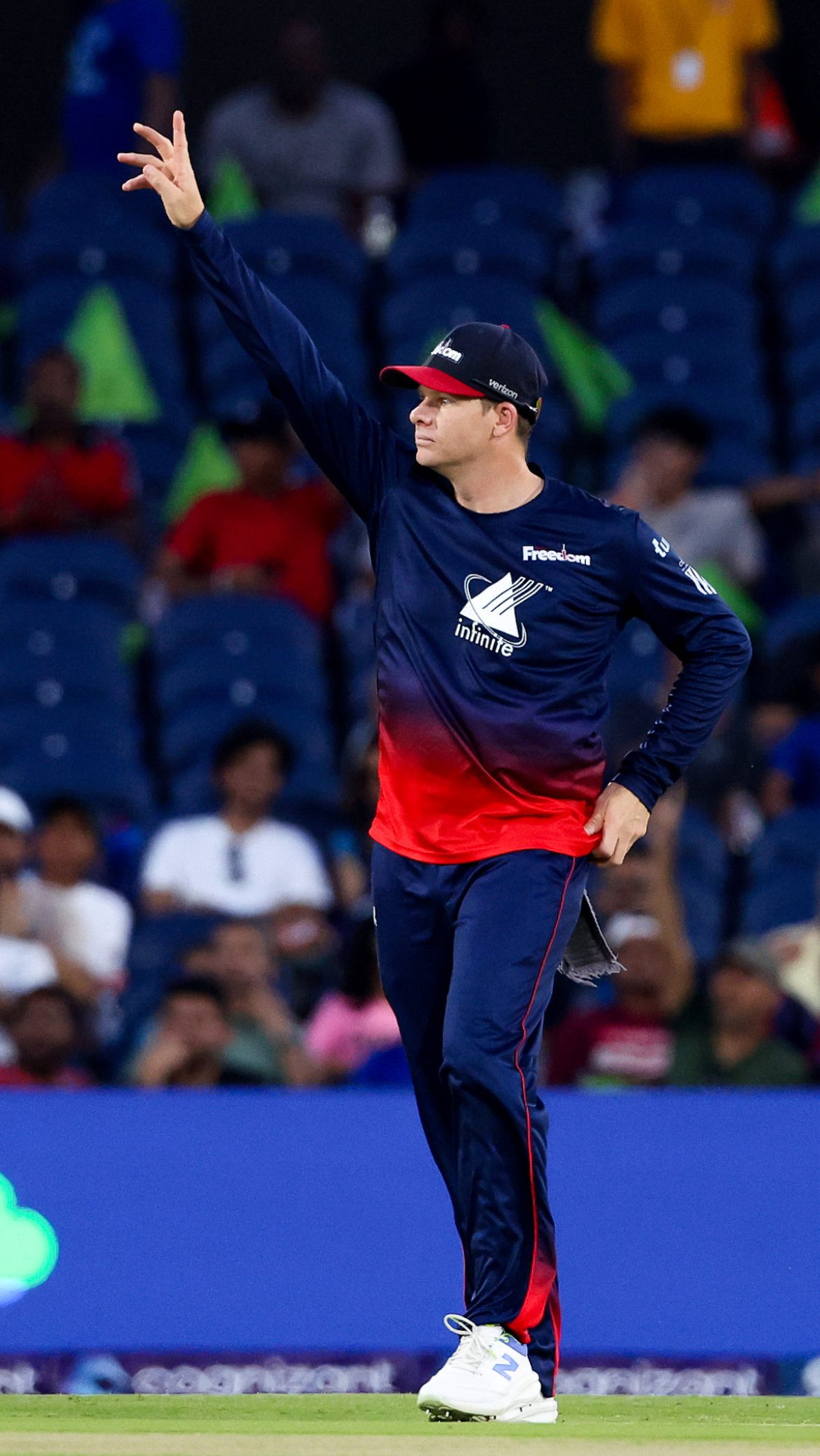Steve Smith Seals Crucial Wicket In MLC Clash Grand Prairie Stadium sees a nail-biting moment as Steve Smith clinches a pivotal wicket.
