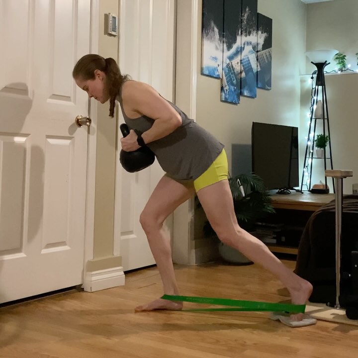 Strengthen Your Hips With 10 Targeted Exercises