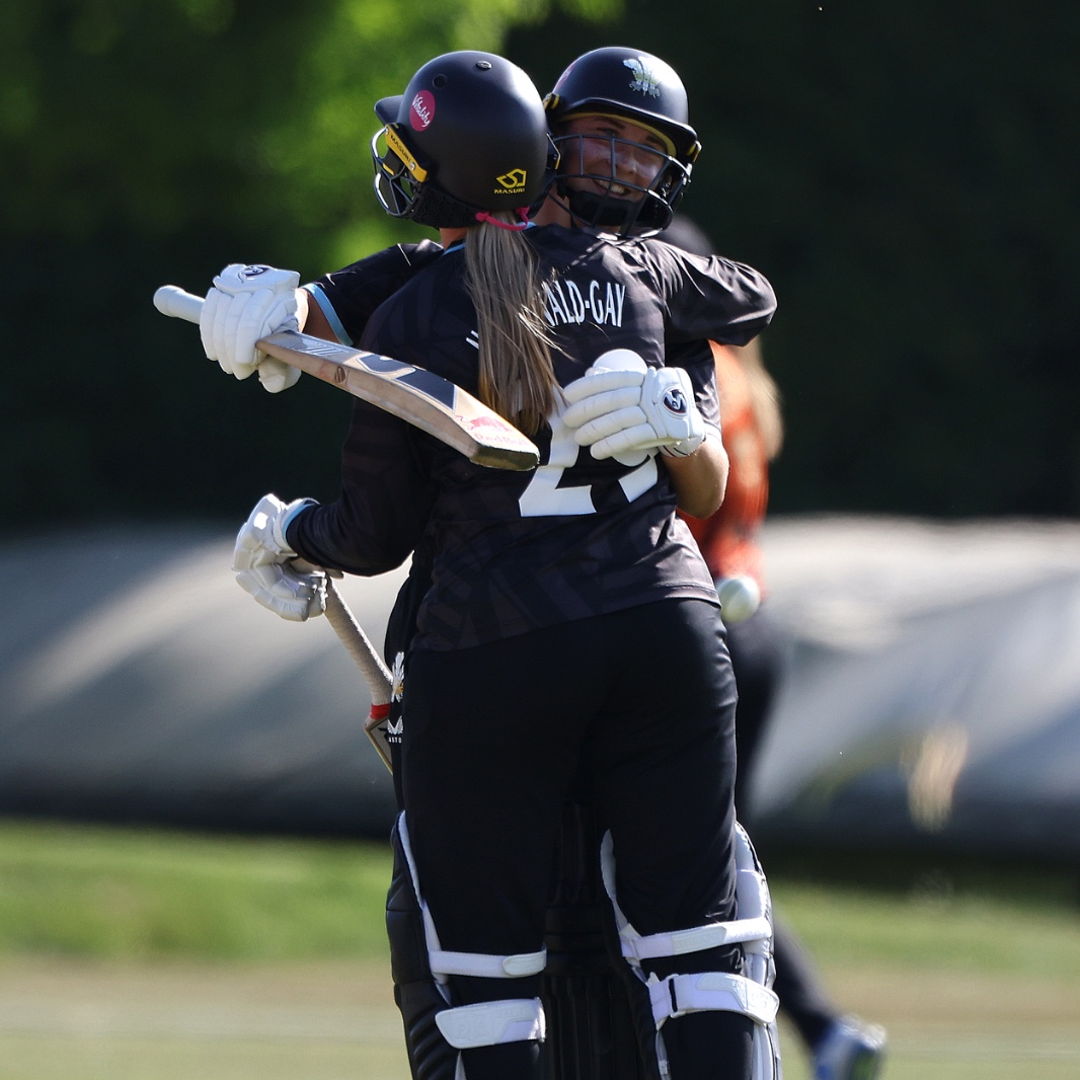 Sunlit Spectacle: Nearly 700 Runs In Surrey Tie