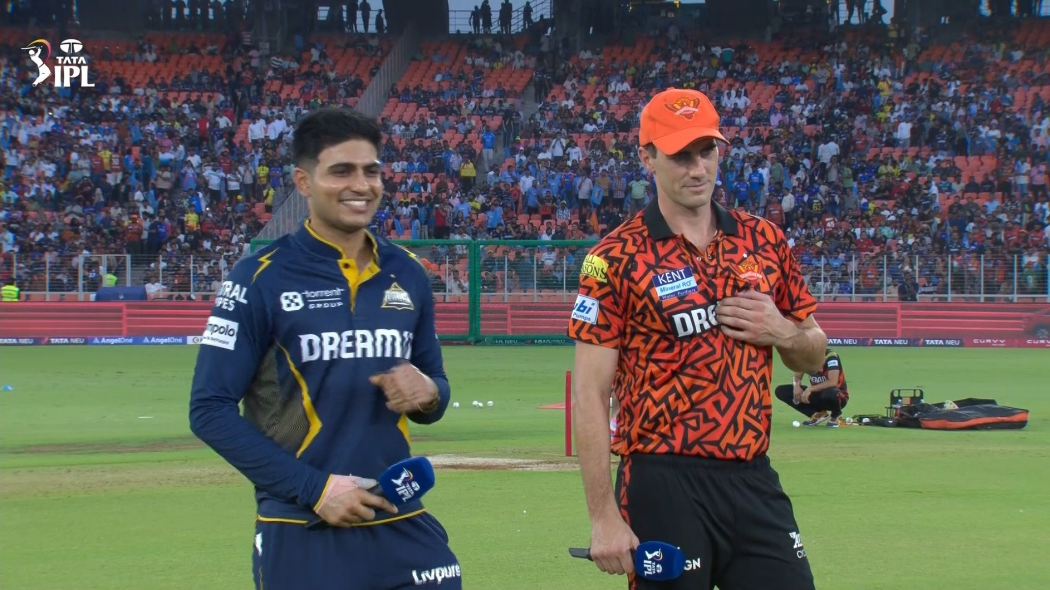 Sunrisers Hyderabad Elect To Field In Crucial IPL Toss Sunrisers Hyderabad opt for fielding in a thrilling toss; IPL clash vs Titans awaits. Now.