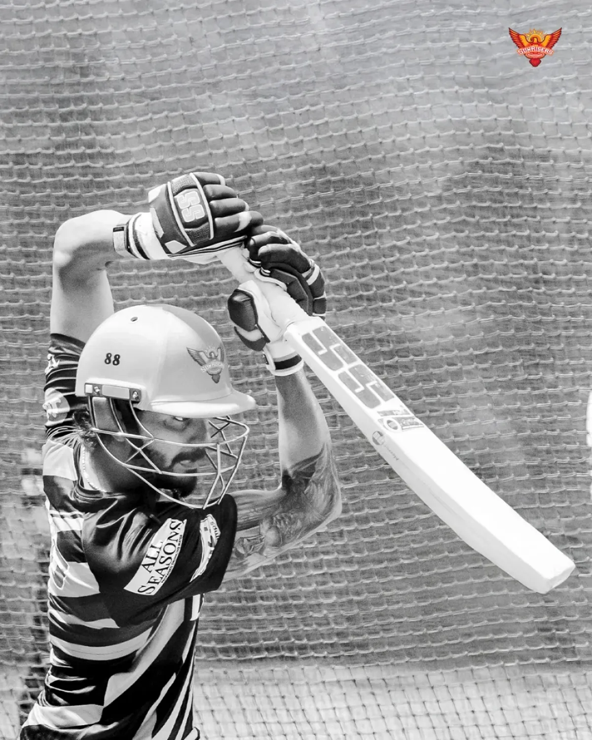 Sunrisers Hyderabad Launch Modern Aesthetic for IPL 2025 Nitish Kumar Reddy’s post fuses classic design with modern flair ahead of IPL 2025 action.!