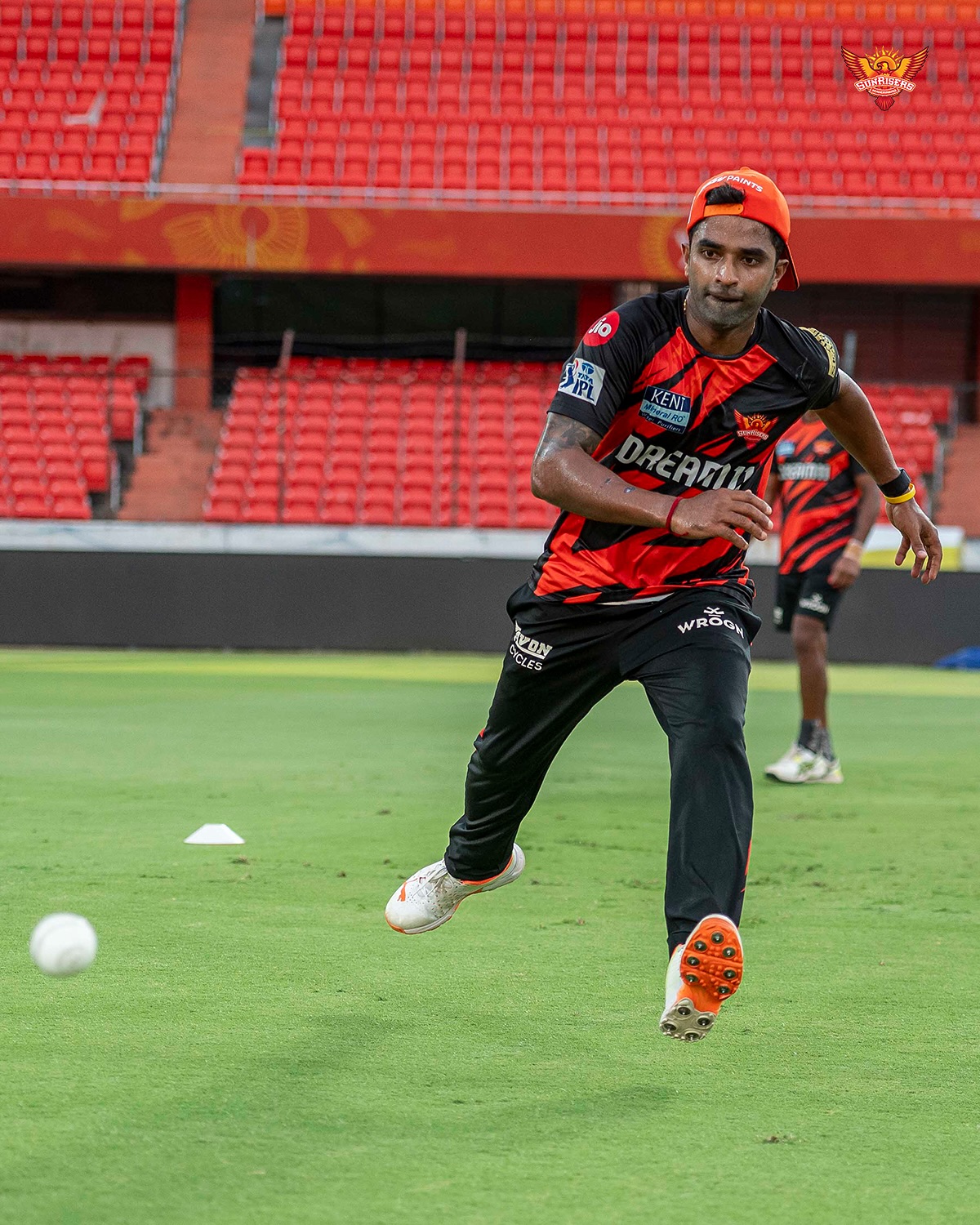 Sunrisers Hyderabad Spotlight: Sachin Baby’s No Boundary Watch Sunrisers Hyderabad shows Sachin Baby's keen focus in IPL with a no-boundary watch display.!