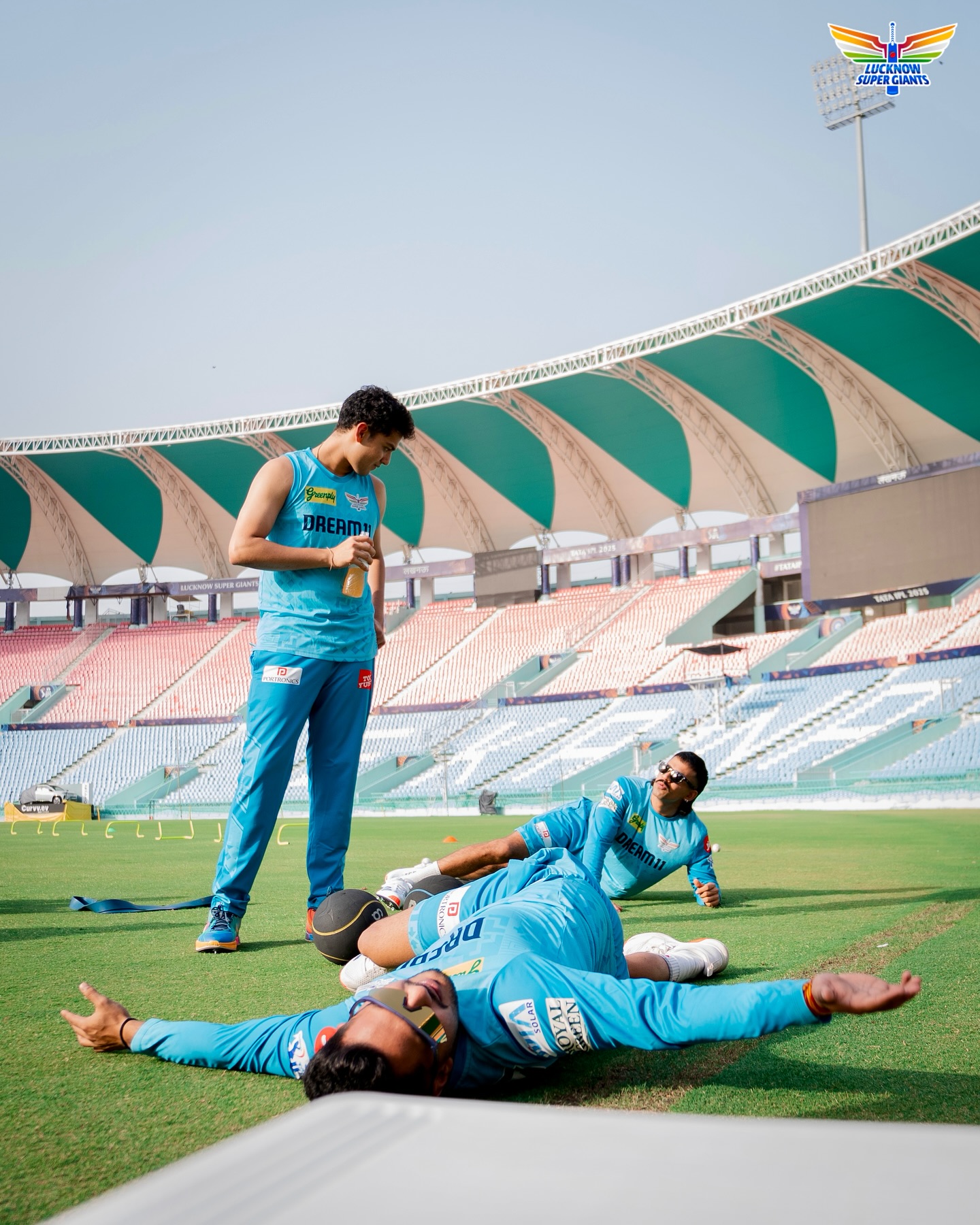 Super Giants In The Zone
