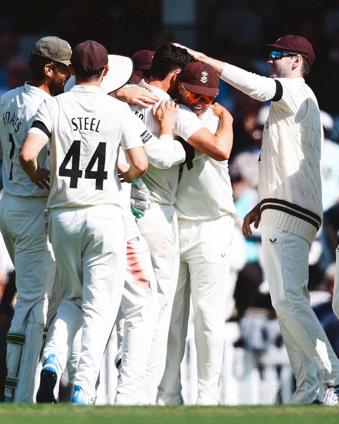 Surrey Bowl Yorkshire Out For 255 With Stellar Fielding