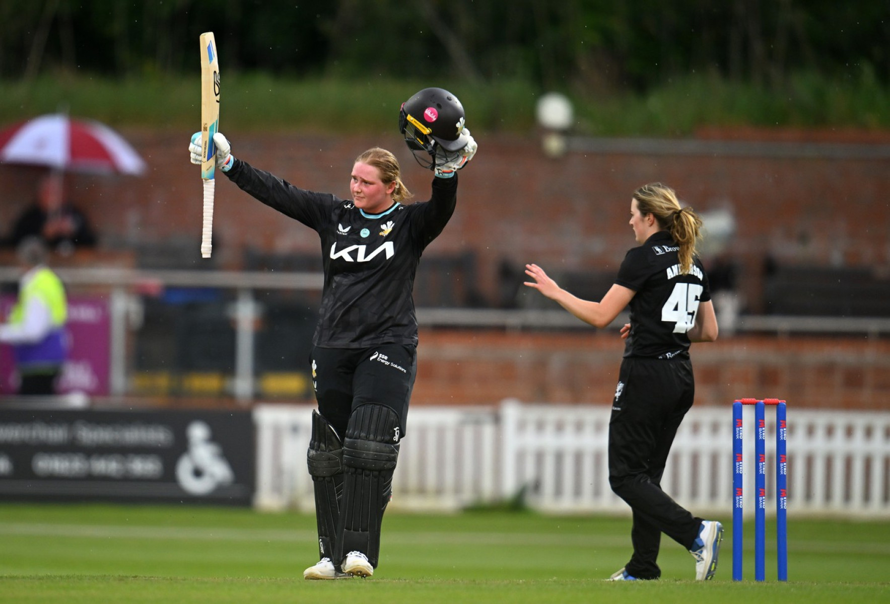 Surrey Pursues 306 In Rain-Reduced Innings Rain Disruption Adds Twist: Surrey's 44-Overs Inning Targets 306 Amid Changing Conditions!