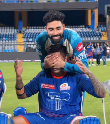 Suryakumar Yadav Celebrates Mumbai Indians Bond