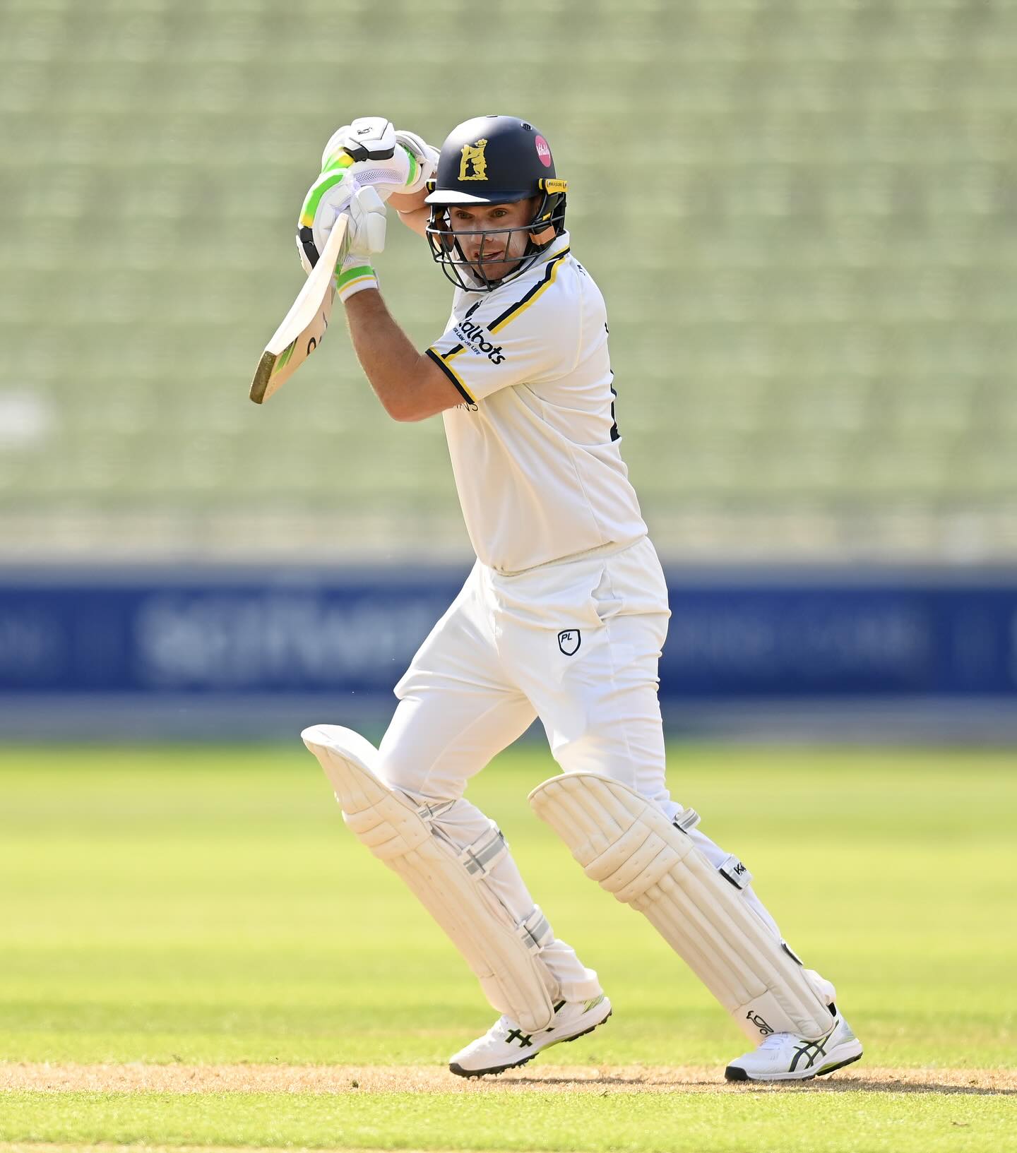 Tom Latham Begins Exciting Journey With Warwickshire