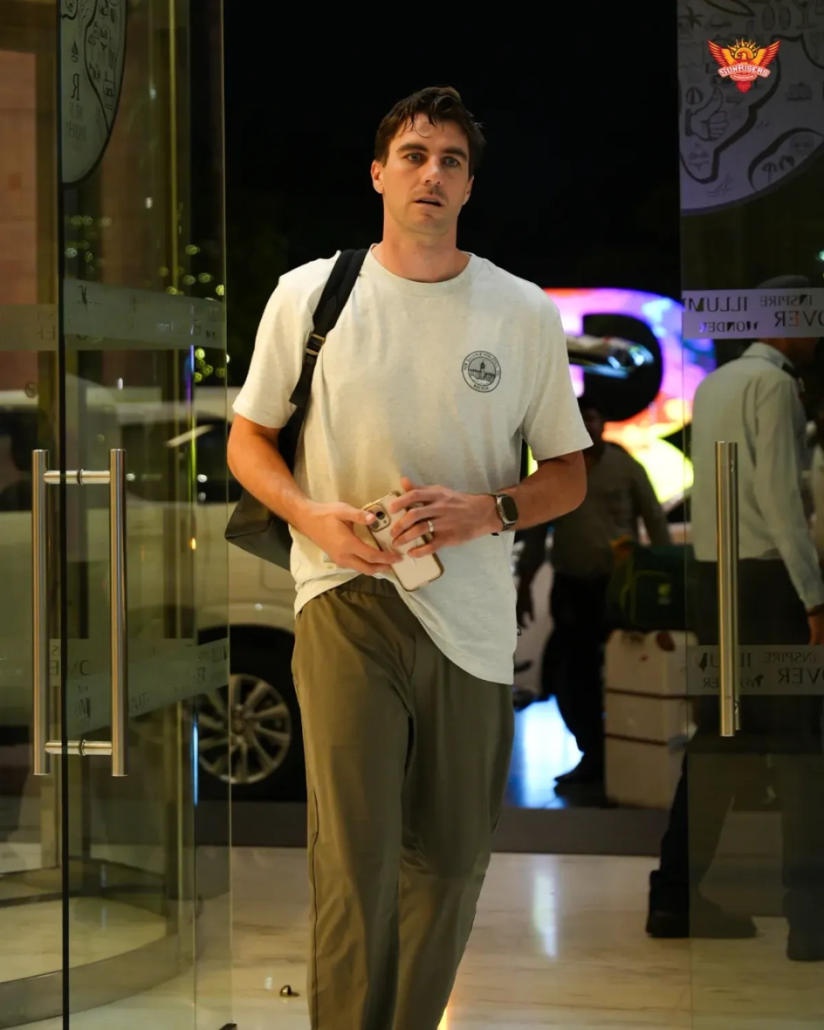 Touchdown Lucknow: Sunrisers Hyderabad Back In Action Sunrisers Hyderabad ignite their IPL comeback in Lucknow, gearing up for an epic LSG clash
