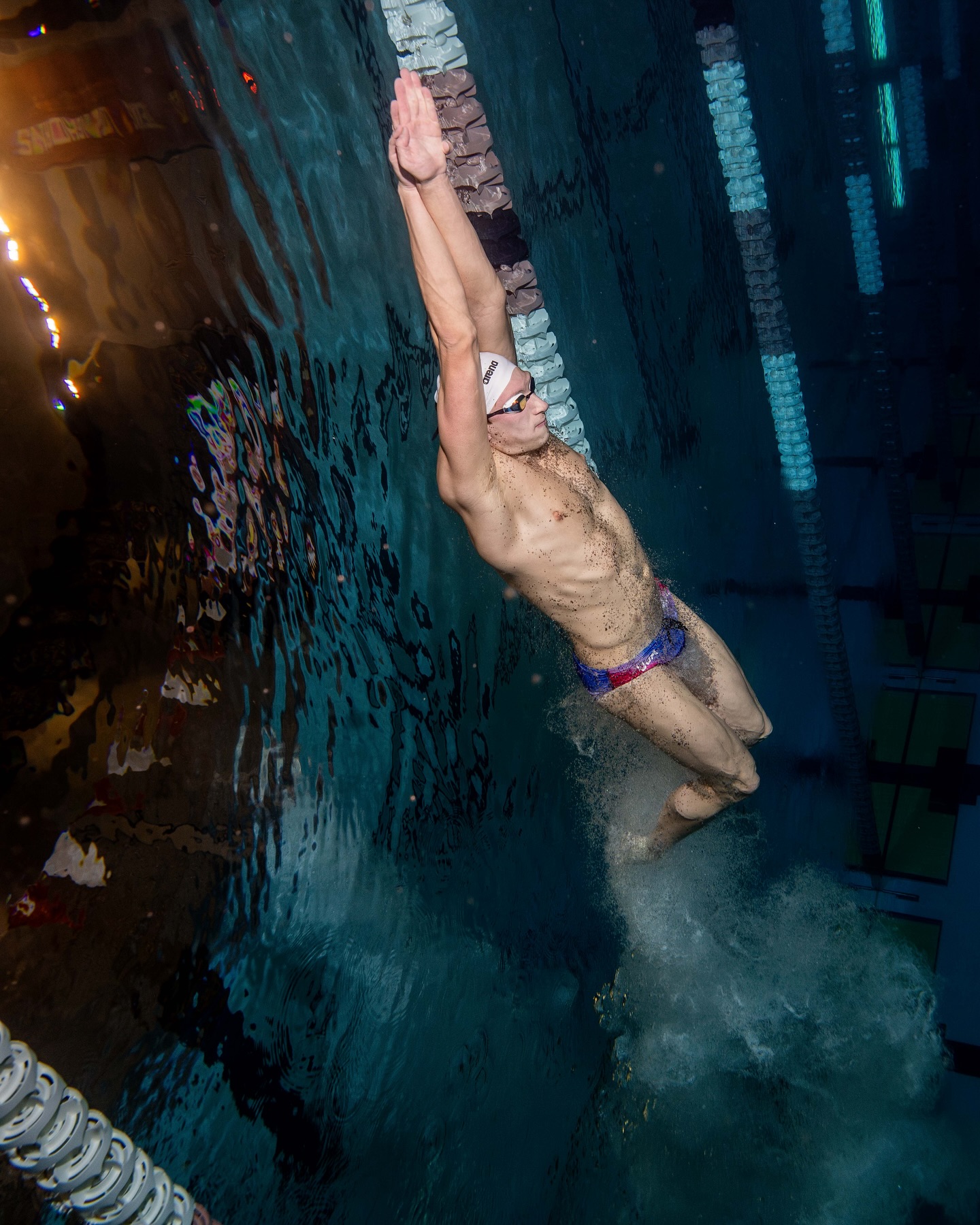 Underwater Action: Texas Longhorns In Focus