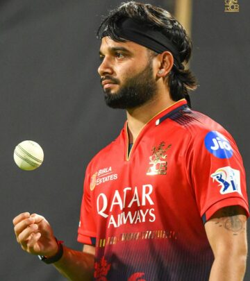 Unsung Hero Shines At RCB Workroom