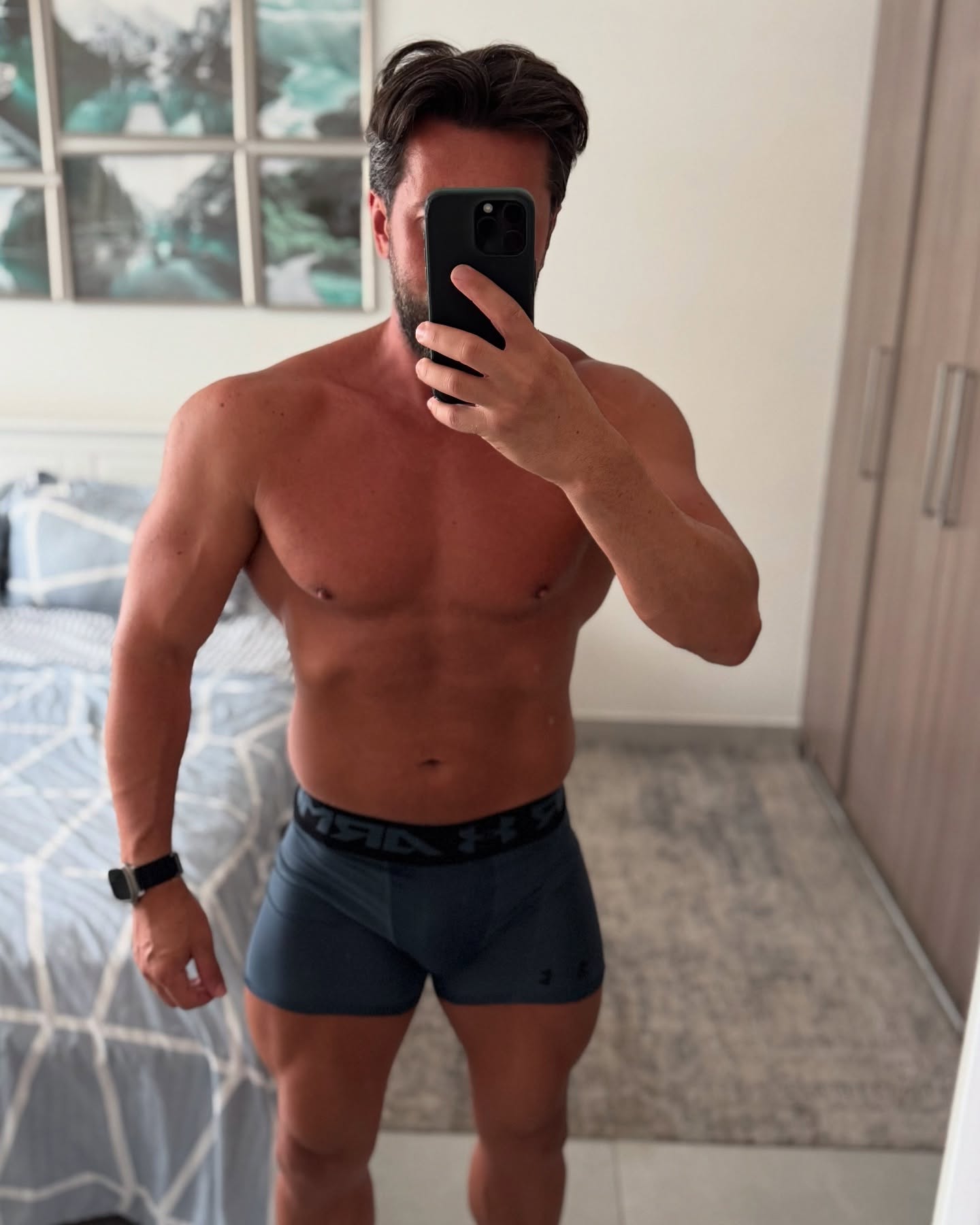Vlad Nenadovic Captures Week In Dubai Shots