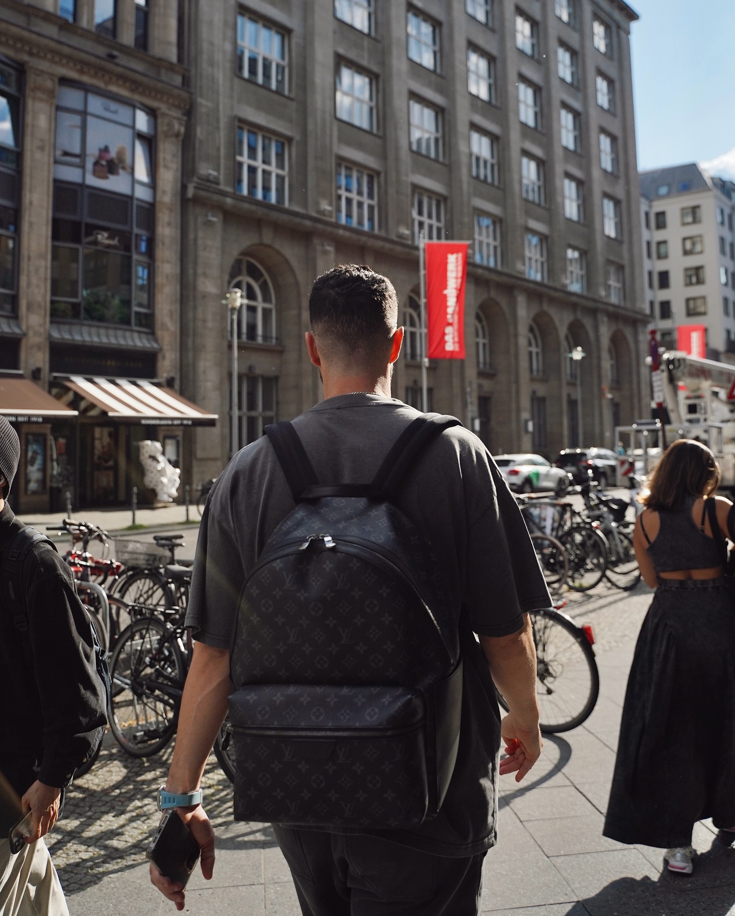 Wayne Parnell Roaming Berlin Streets