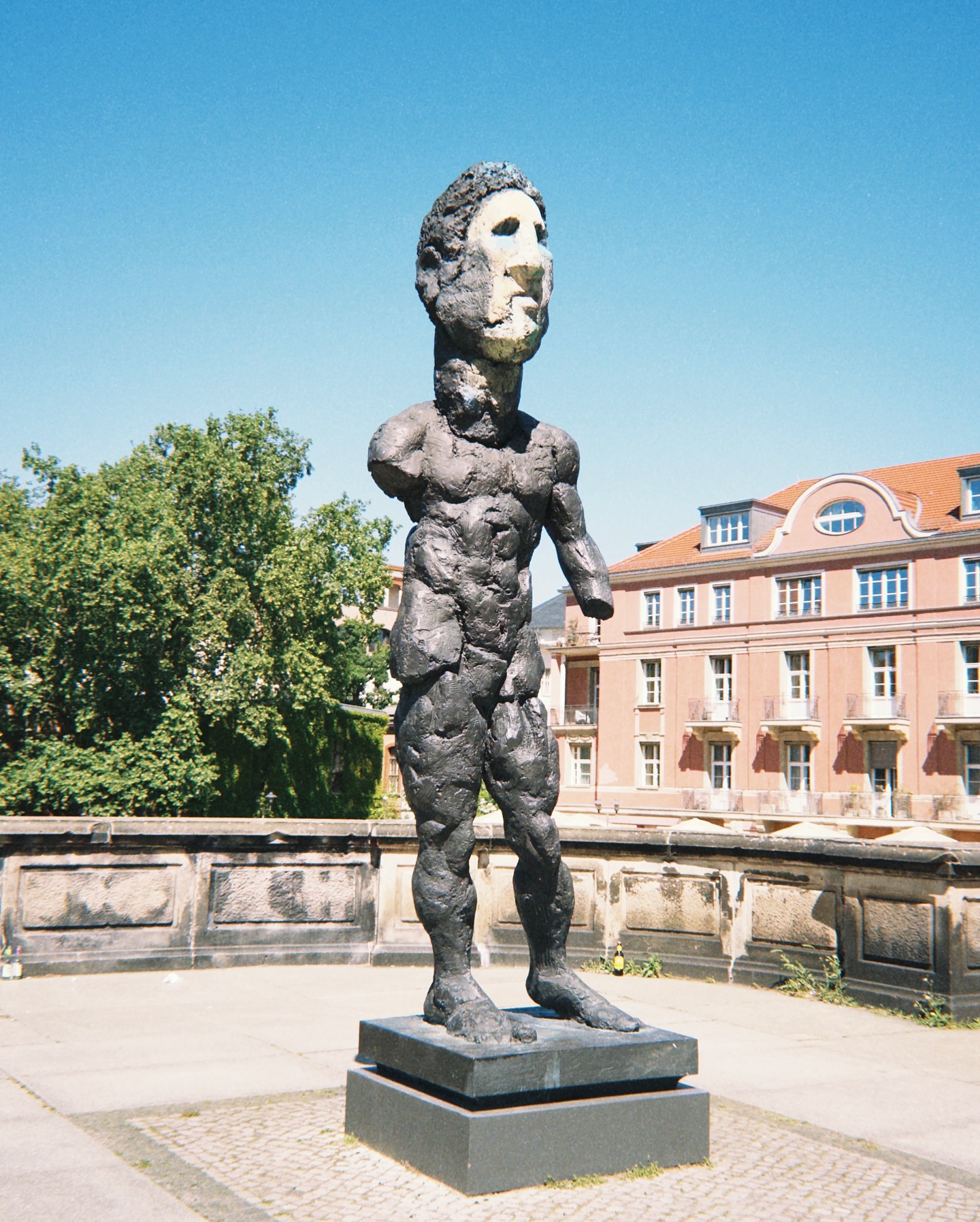 Wayne Parnell Roaming Berlin Streets