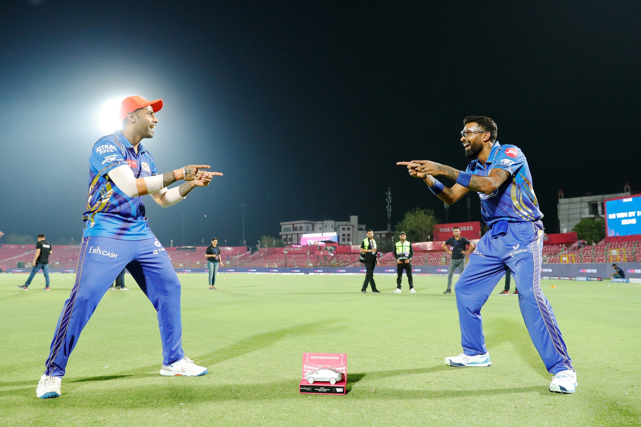 Who’s Copying Who? IPL Players Mirror Batting Styles IPL sparks mimicry on the field as teams echo each other's batting flair in style boldly.