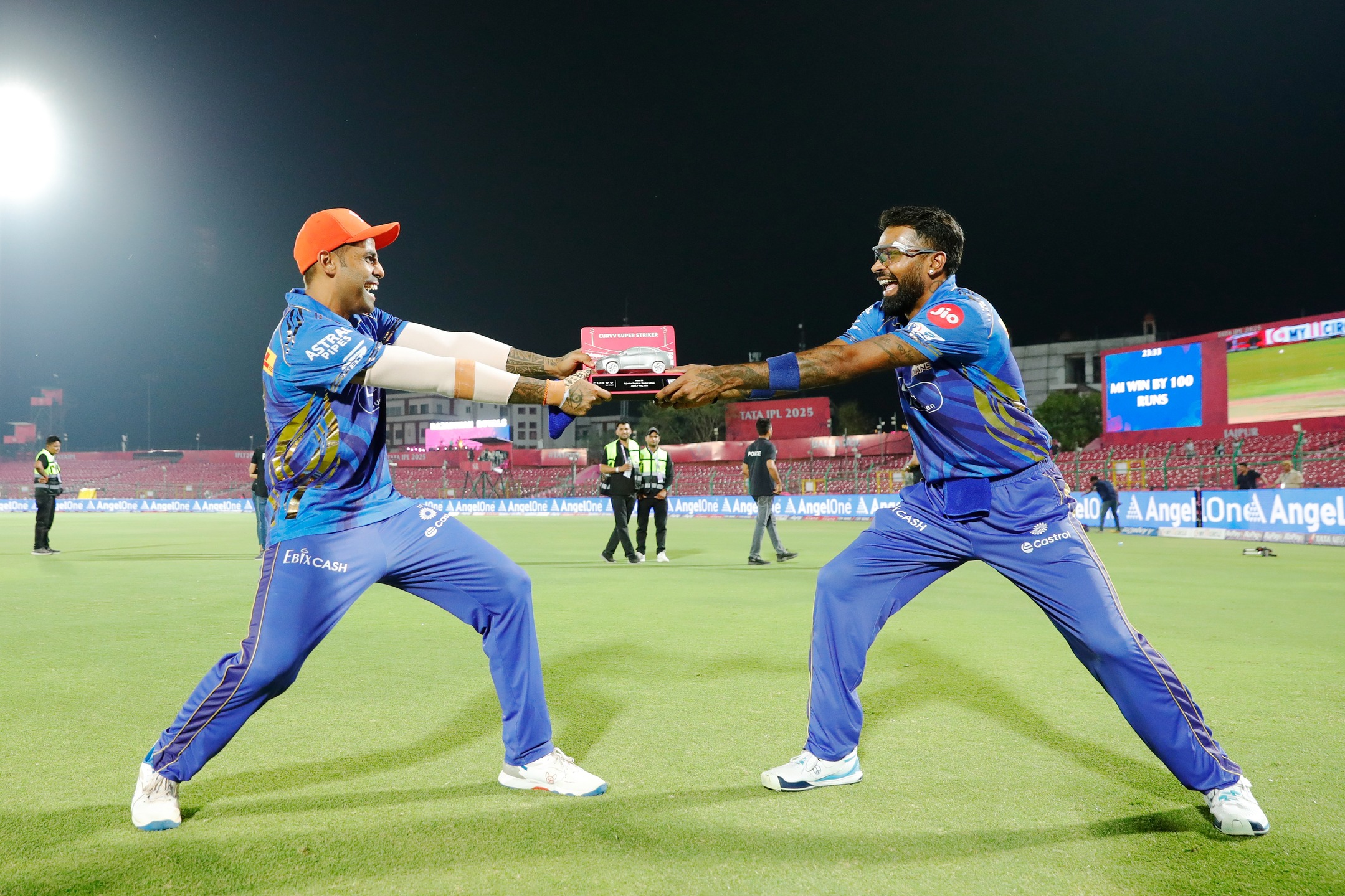 Who’s Copying Who? IPL Players Mirror Batting Styles