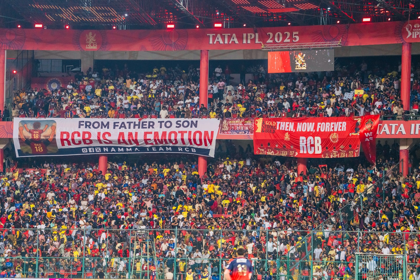 Yash Dayal Unites RCB Family With Collective Effort