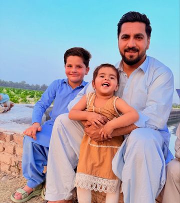 Aftab Alam Celebrates Jumaa Mubarak In His Garden