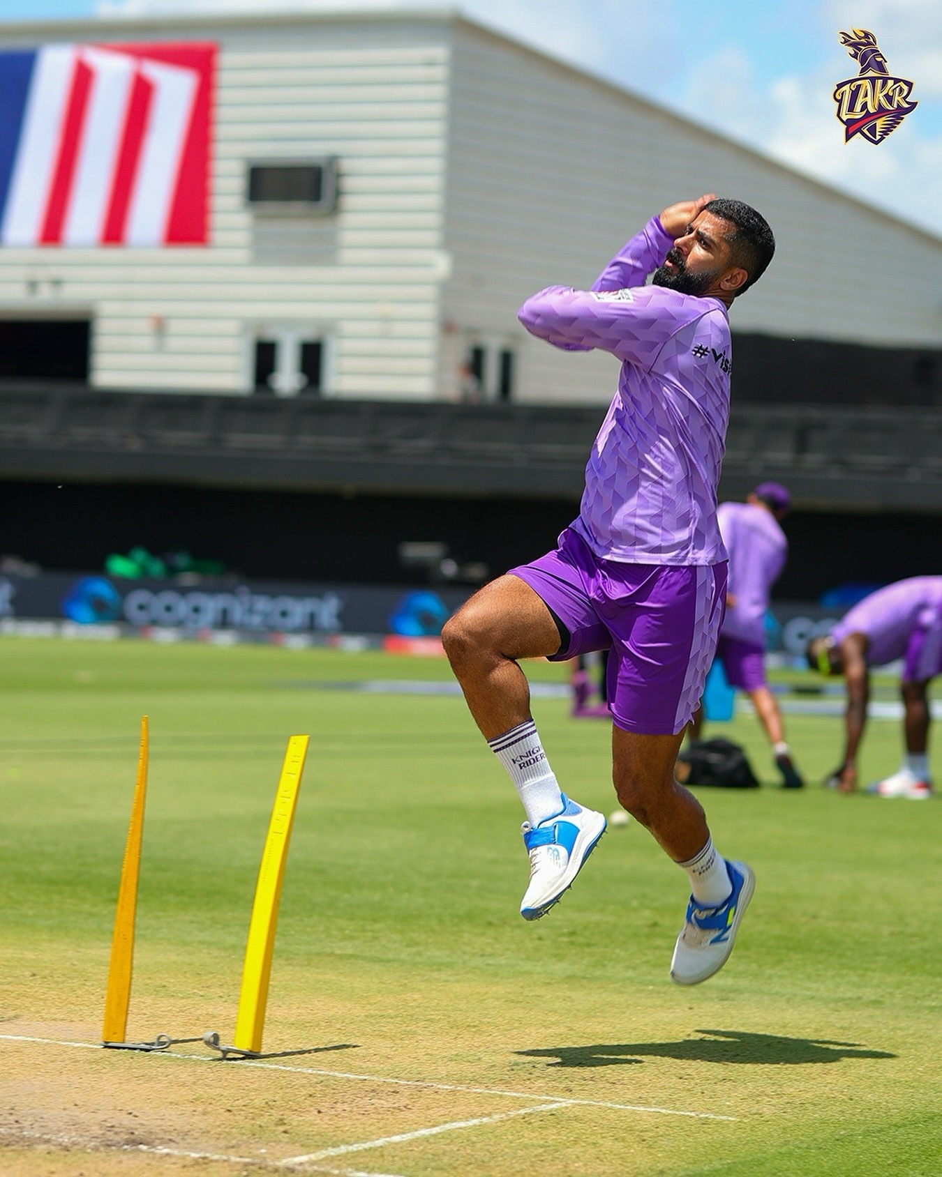 American cricketer Ali Khan showcases his blistering pace in Major League Cricket showdown.