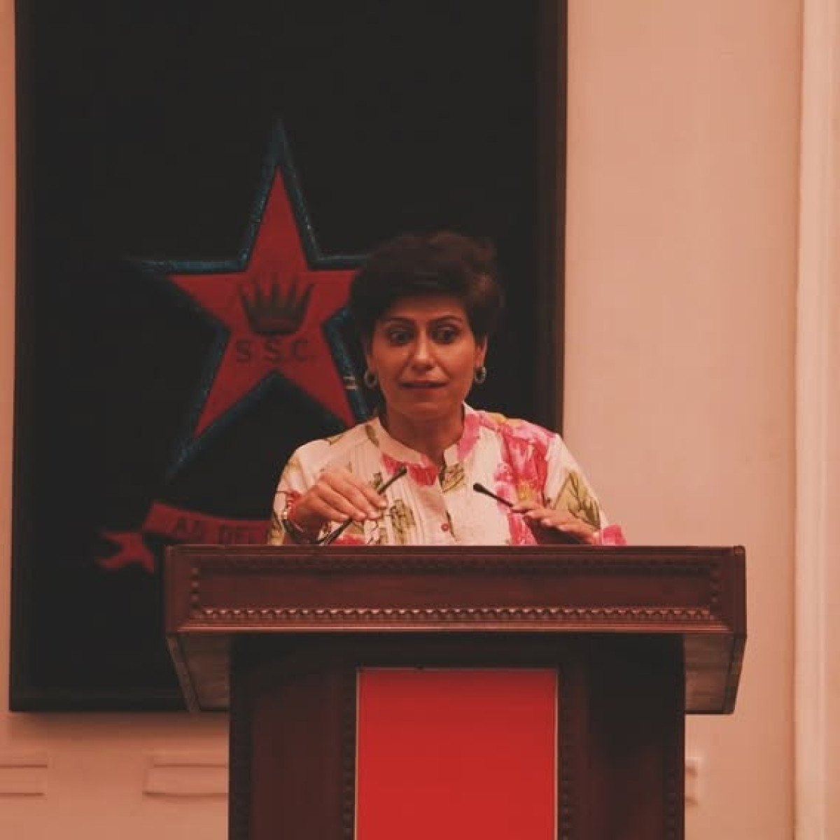 Anjum Chopra Inspires Young Athletes At St. Stephen’s Ex-cricketer and speaker visits St. Stephen's to inspire youth in sports with passion -Go
