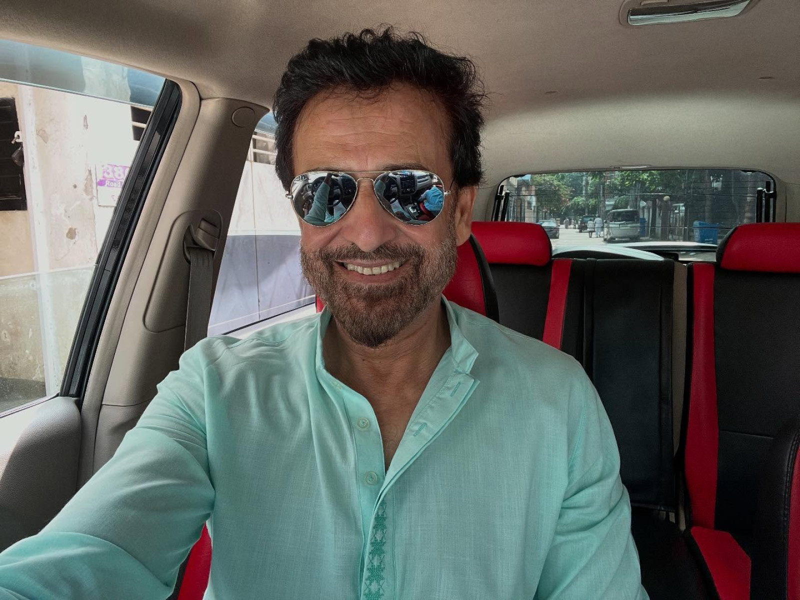 Athar Ali Khan sends warm Jummah Mubarak greetings, uniting fans with blessings, dear fans.