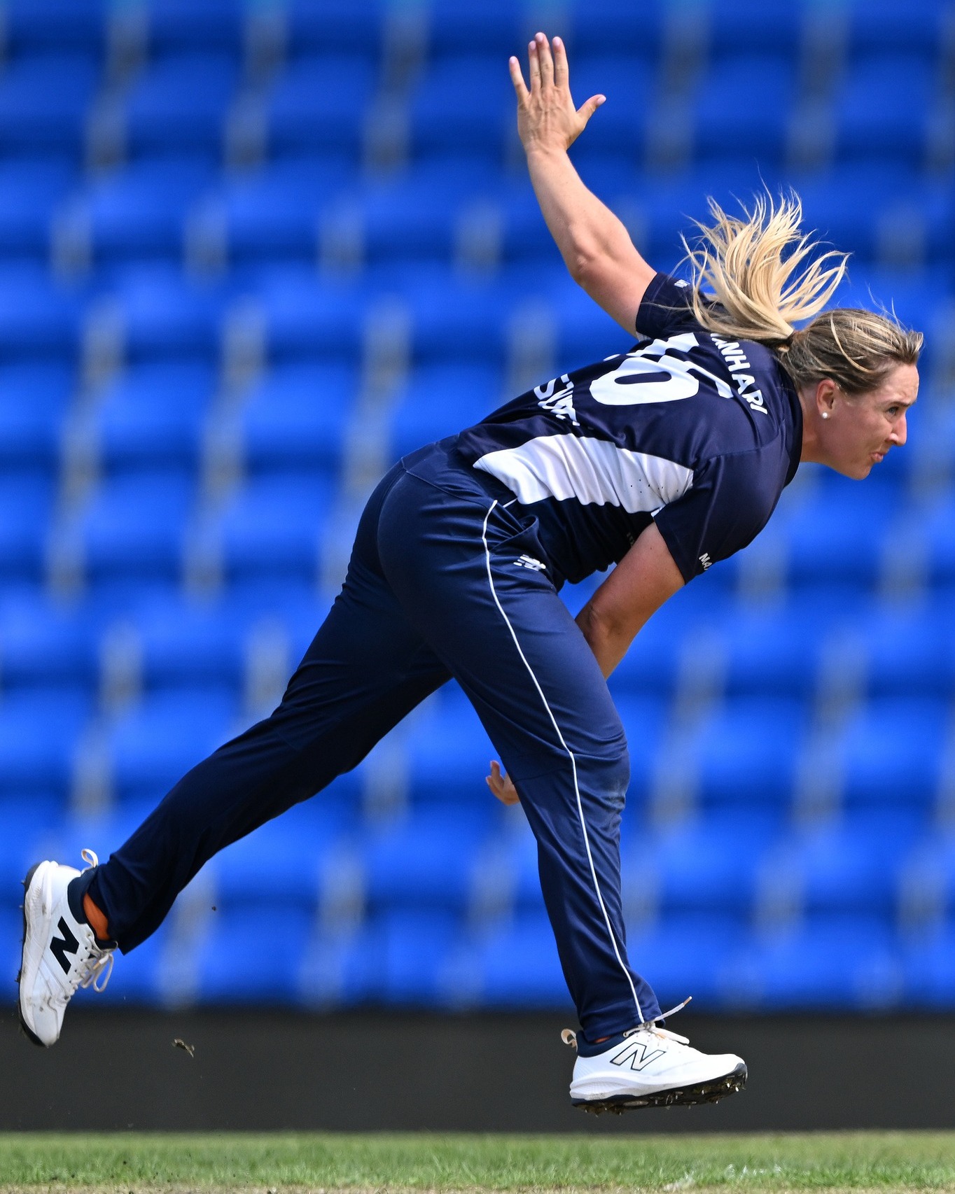 Aus A Duties Loading: Melbourne Stars Prepares