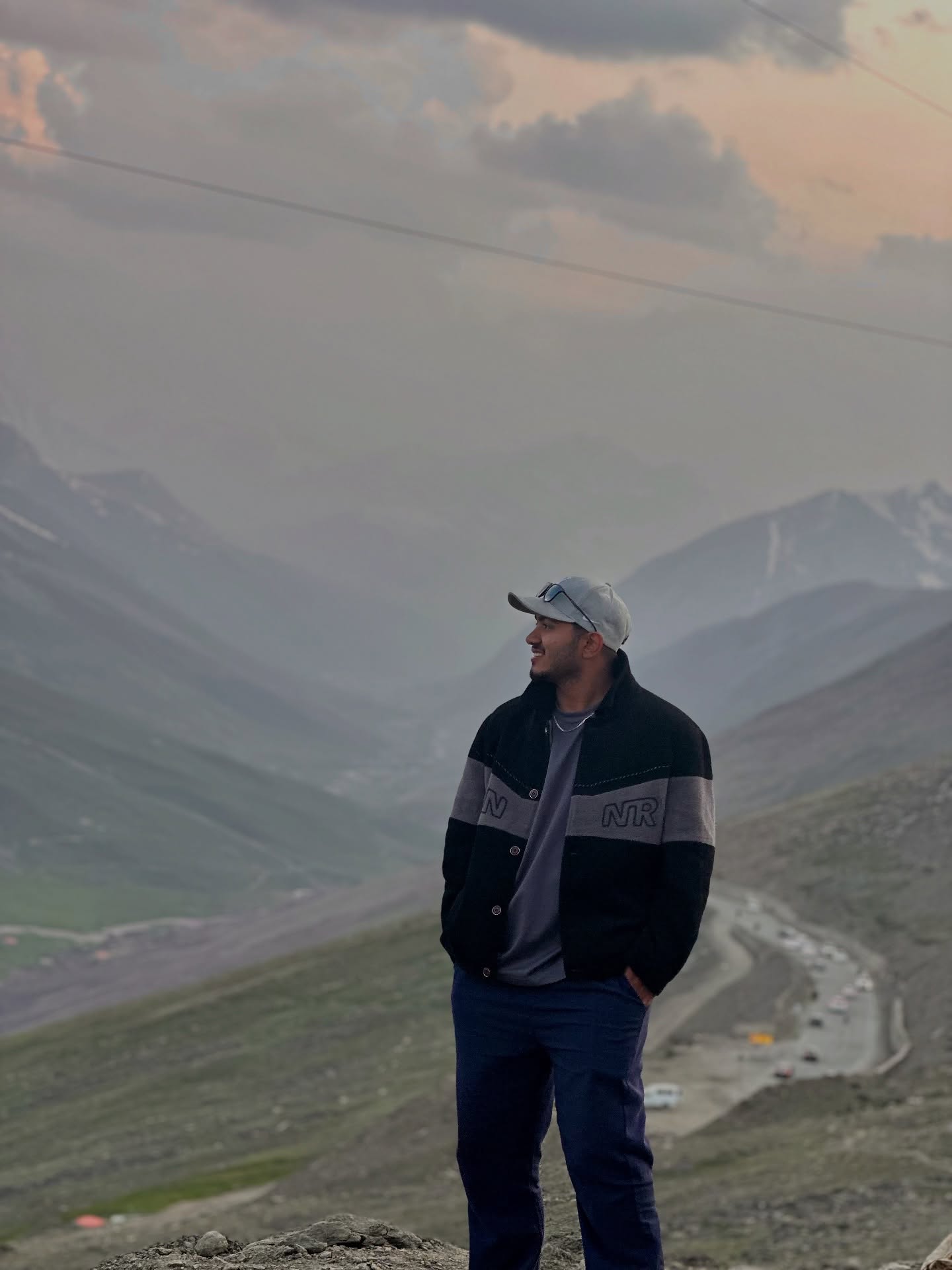 Babusar Top: A Majestic Blend Of Mountains And Cricket Breathtaking mountain vistas enchant viewers while fusing nature’s marvel and cricket zeal.