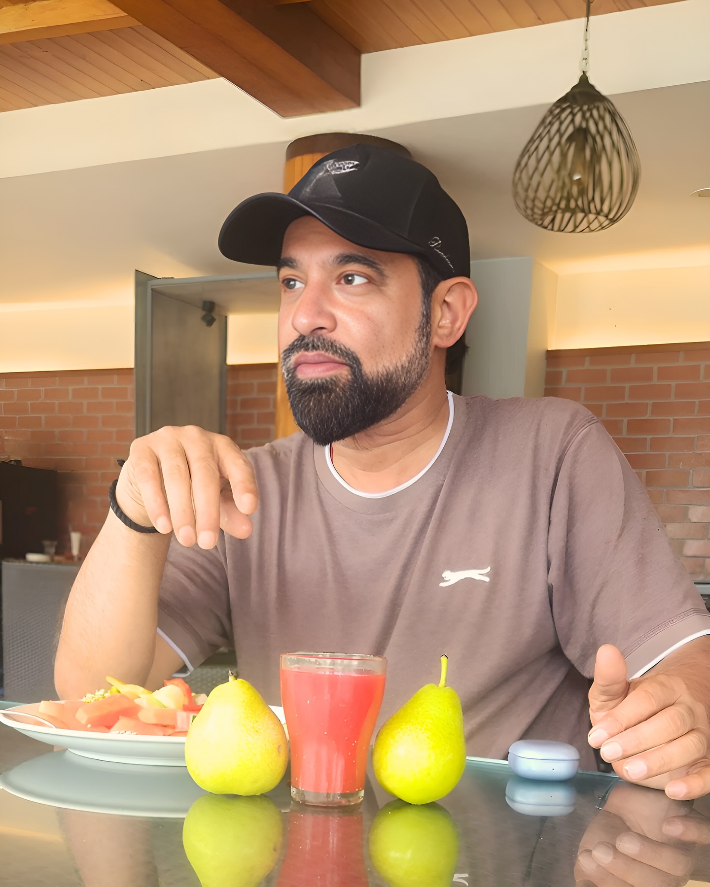 Chetan Sharma Embraces Healthy Breakfast Ritual Burst of fruity freshness ignites wellness, radiates positivity, and champions true health.