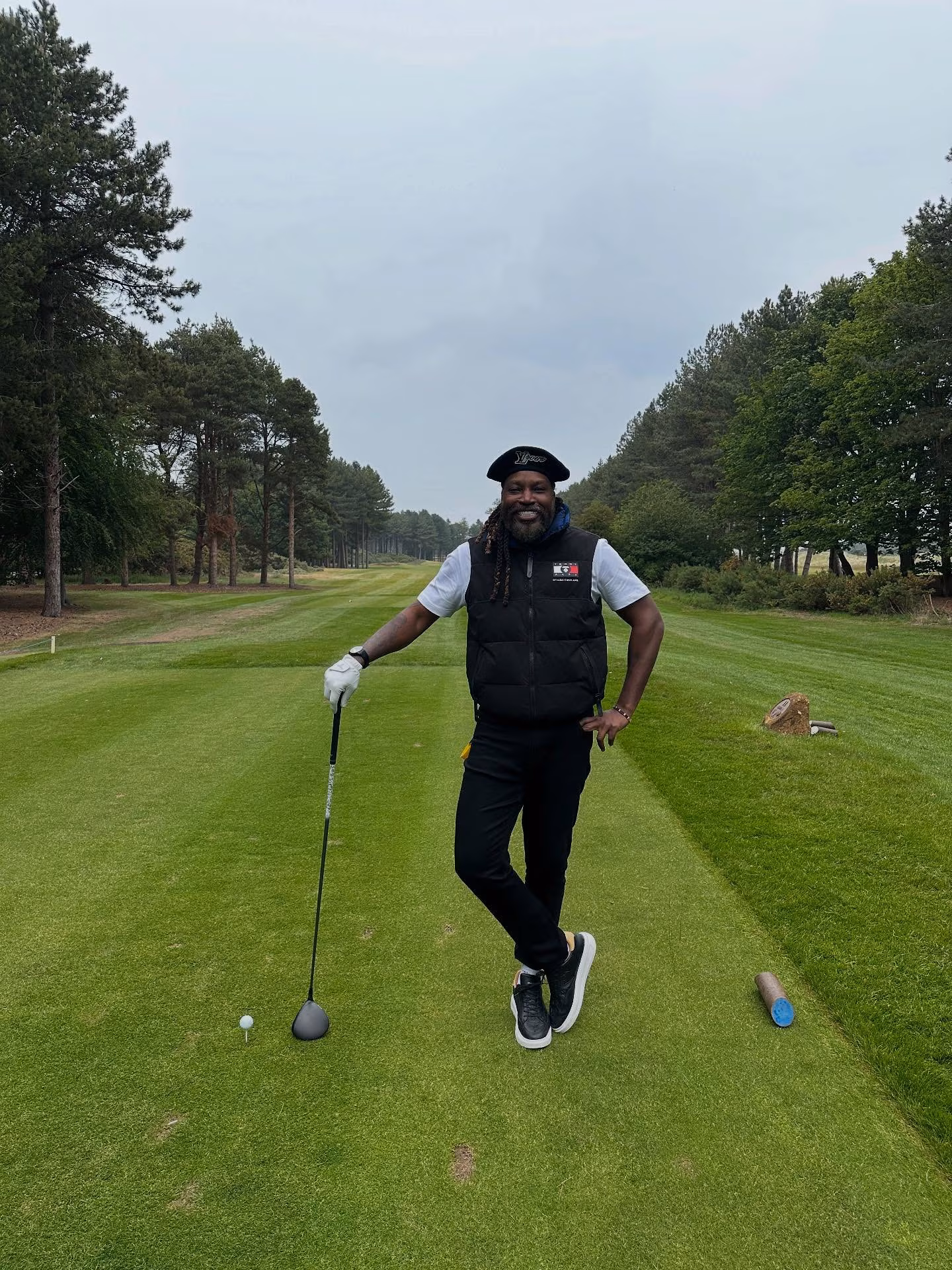 Chris Gayle's Rocky Golf Round Amid Cold & Wet Weather