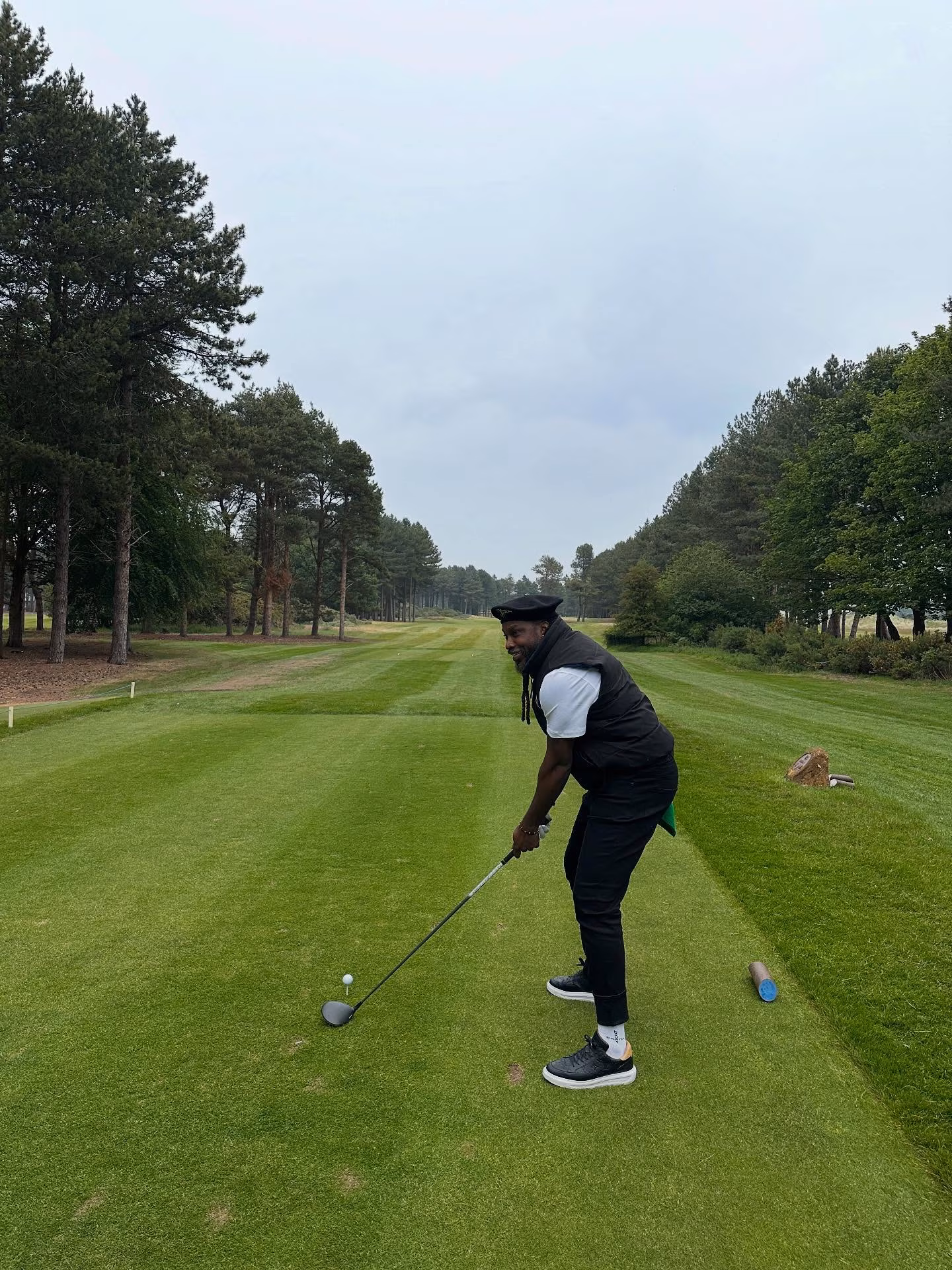 Chris Gayle's Rocky Golf Round Amid Cold & Wet Weather