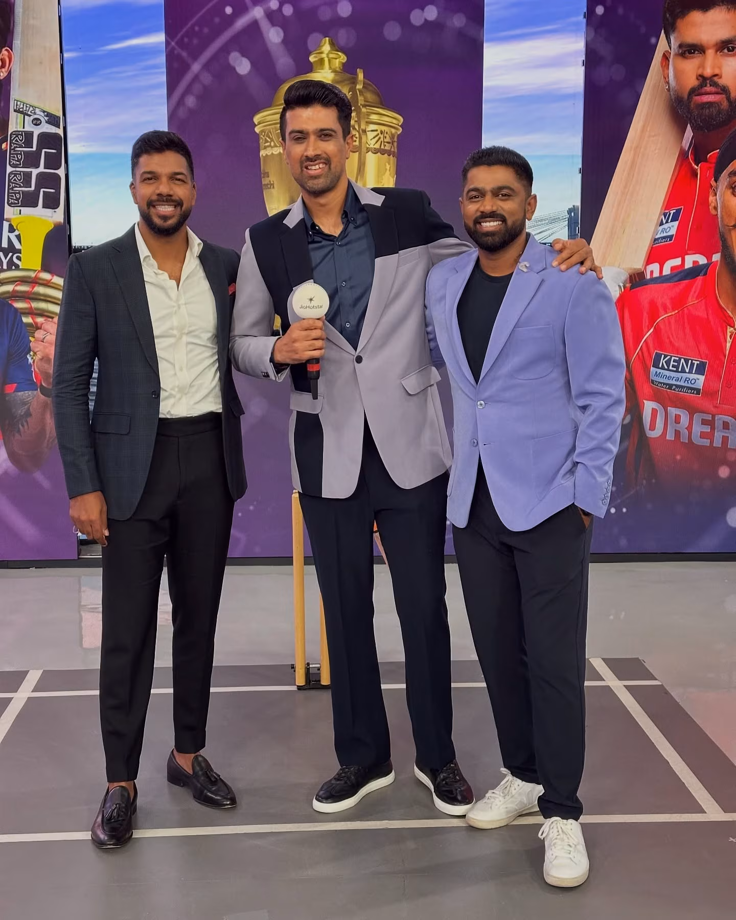 Cricket Commentary Journey Celebrates Lasting Friendship Honoring the tight-knit journey from energetic cricket grounds to vibrant commentary hub!!