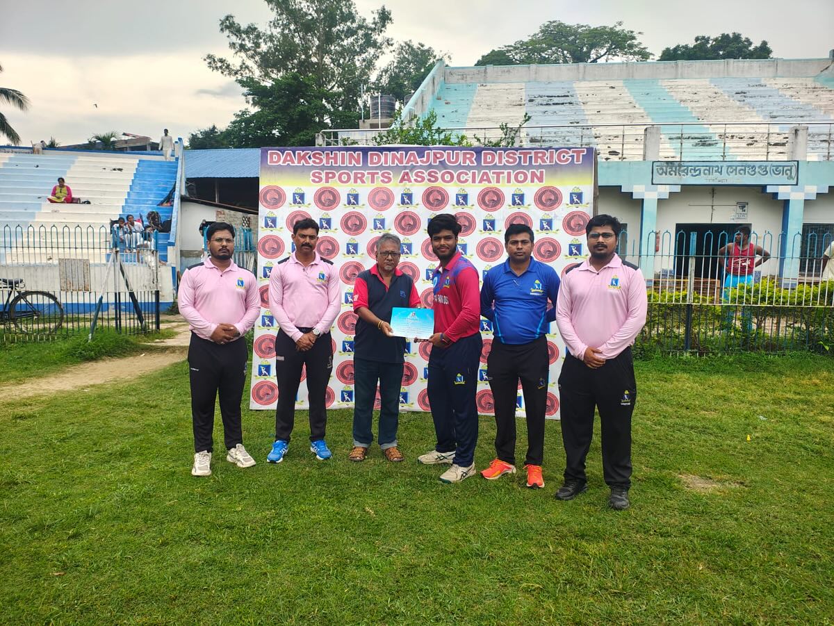 District U-18 Cricket: Biswas And Sinha Shine